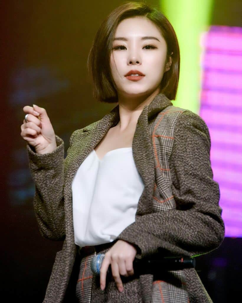 フィインのインスタグラム：「171121 | tune concert  #wheein」