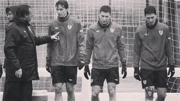アンデル・イトゥラスペのインスタグラム：「Dos años muy intensos a tu lado, con grandes momentos. Fue un placer Profe. Muchísima fuerza a toda la familia 💪」