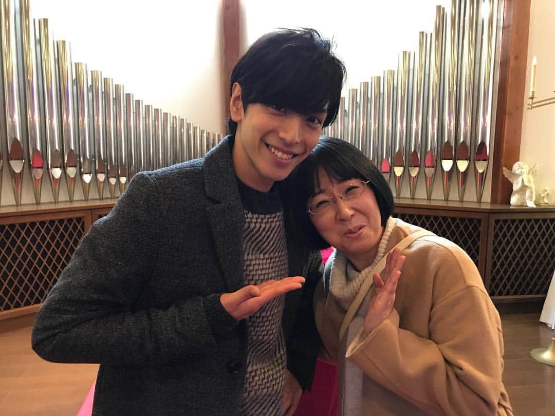 TBS「監獄のお姫さま」のインスタグラム：「こんにちは！ みなさん休日いかがお過ごしですか？ 今日、夕方16時30分から第1話から第6話までのダイジェストを放送します！ ぜひ見てください！  #プリプリ #監獄のお姫さま #夕飯の支度前に #夕飯の支度しながら #ダイジェスト見よう  #この恋は幻なんかじゃないはずだって私は生きてるから神様ありがとう  #略して #恋神 #こちらも忘れずに #公式HP出来ました！ #全話見れるよ #黒羽麻璃央  #阿佐ヶ谷姉妹  #木村美穂  http://www.tbs.co.jp/pripri-TBS/koikami/」