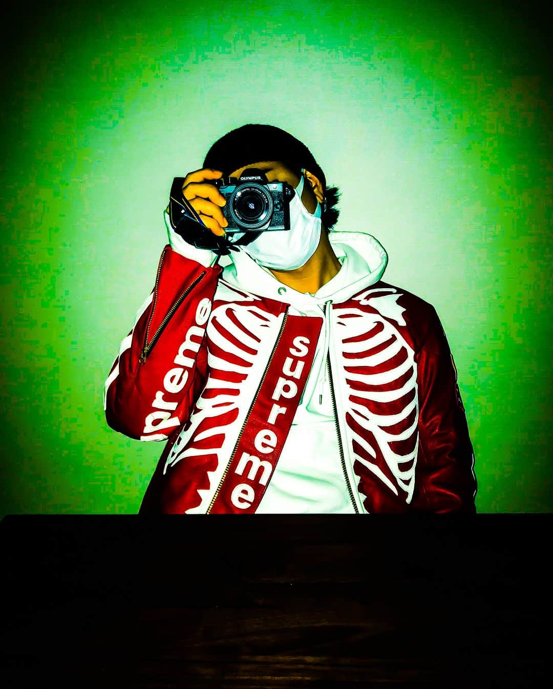 登坂広臣さんのインスタグラム写真 - (登坂広臣Instagram)「😏📸」11月25日 22時54分 - omi.cdl