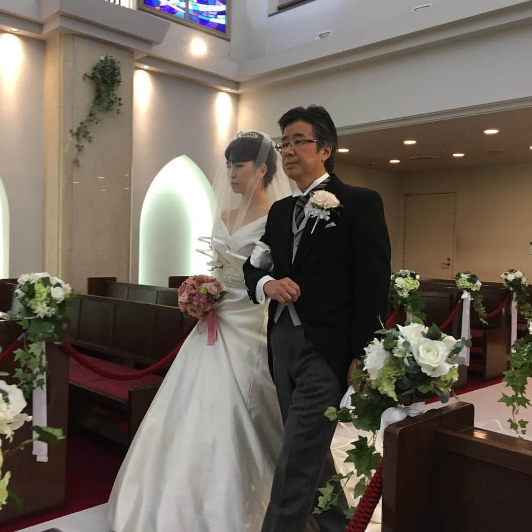 ivyhallWeddingのインスタグラム：「本日はアイビーホール模擬挙式の日です。 何度見ても心がシュッとします #もうすぐ50周年 #結婚式#大切な歴史 #アイビーホールウエディング #ゼクシィ #プレ花嫁 #結婚式 #卒花嫁 #結婚準備 #プレ花嫁卒業 #表参道ウエディング #ウエディングドレス」