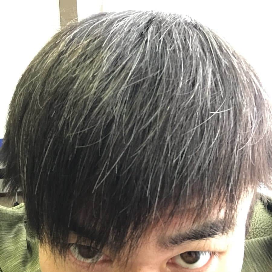 品川祐さんのインスタグラム写真 品川祐instagram スゲエ白髪 髪をおろした アキラ100パーセントみてえだ 早く吉川晃司さん ぐらい真っ白になりたい しかし全白髪になったら 村上ショージさんの方が近そう 品川ショージ 11月26日 10時55分