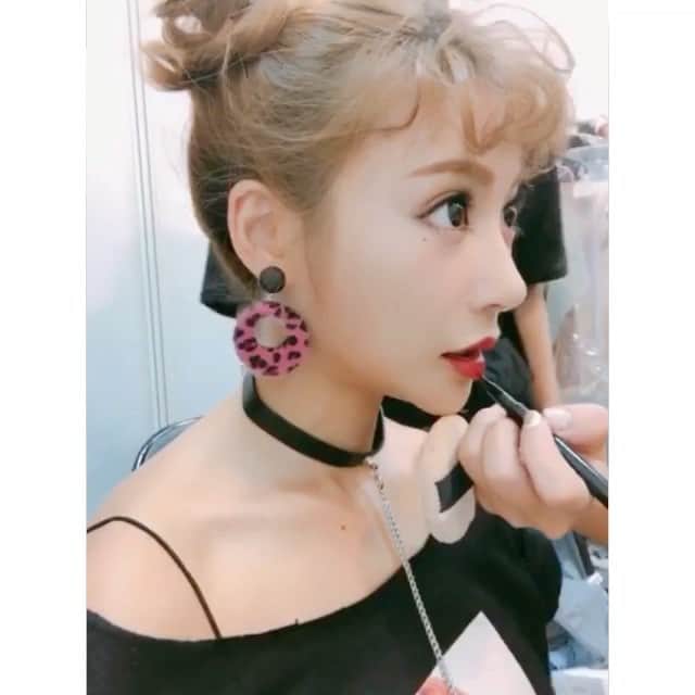 明日花キララのインスタグラム：「前髪🌈👶🏼」