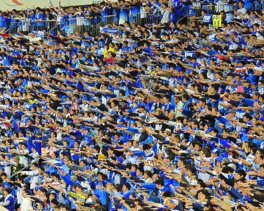 kazumaさんのインスタグラム写真 - (kazumaInstagram)「.. . ✋✋✋✋✋ ✋✋✋✋✋ ✋✋✋✋✋ . Yokohama Blue . . 日本シリーズがとてつもなく、 盛り上がってる❗ . と、感じるのは贔屓球団が ポストシーズンめちゃめちゃおもしろい試合を しているからだな🤔 . . 横浜スタジアムで日本シリーズまで見れるとか 今年は野球が本当におもしろい一年に📆 . . 今日はなんとしてでも勝って、 逆王手かけてほしい❗❗ . . 5 5 225 . . . Location:Ynkohama stadium,Japan🗾 . . #横浜denaベイスターズ #日本シリーズ . . . . . . . . . . . . ————————————————— #igersjp #team_jp_ #instagramjapan #icu_japan #ink361_asia  #instadaily #igrecommend  #lovers_nippon #picture_to_keep #FreedomThinkers #jp_gallery_member #love #amazing #東京カメラ部 #tokyocameraclub #indies_gram #reco_ig #instagood #huntgram  #huntgramjapan #japan_night_view #art_of_japan_ #ig_photooftheday #ファインダー越しの私の世界 #カメラ好きな人と繋がりたい ————————————————— . . . . . . .. ...」11月4日 20時25分 - kazuma612