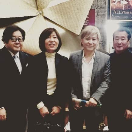 小室哲哉さんのインスタグラム写真 - (小室哲哉Instagram)「先日、三枝成彰さん、作曲 林真理子さん、台本 秋元康さん、演出のオペラに 招待していただきました。 キャストも含め、皆さんまた 素晴らしい足跡を残されたと 思います。」11月5日 9時16分 - tk19581127_official