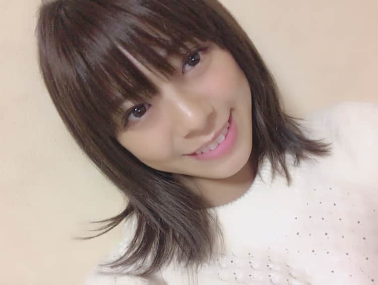 わちみなみのインスタグラム：「お知らせ😍わたしの初めてのファンイベントが週プレ酒場で行われることに☺️🐶 . 11月12日(日) . 初ファンイベントは昼夜二部制で開催されるよ(^o^) .  第1部(15時〜)では、週プレ秘蔵グラビア&映像を生解説🍵 .  第2部(18時半〜)では、わたしとお酒をのんでね(^o^)🍾 飲み放題プラン🍻があるらしいです。 . だれかきてくれるかなあ😵 ひとり酒かなあ笑 .  予約はこちらに電話してね❗️↓ . 0362739787 . #週プレ酒場 #週プレ #わちみなみ #ファンイベント」