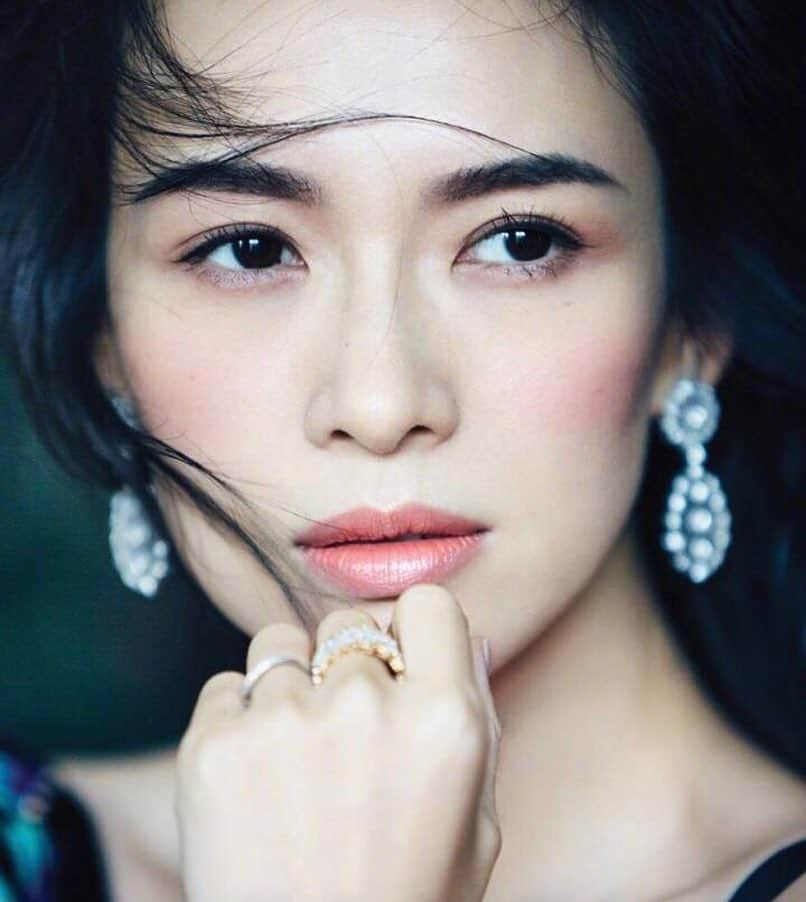 章子怡のインスタグラム：「#beautfiul #ziyizhang #ziyi #章子怡 #子怡 #beautiful」