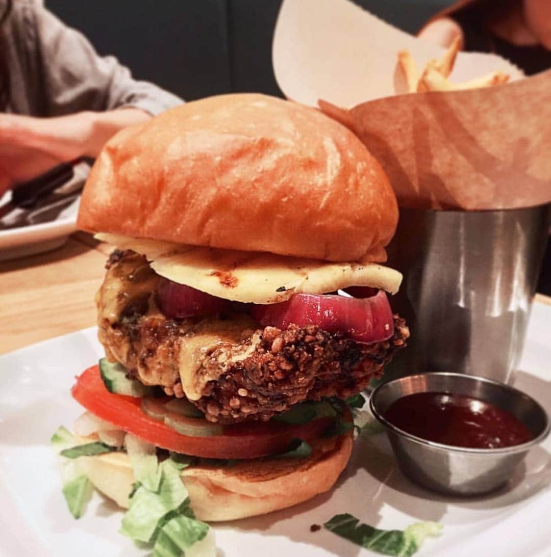 THE COUNTER JAPAN公式のグルメインスタ