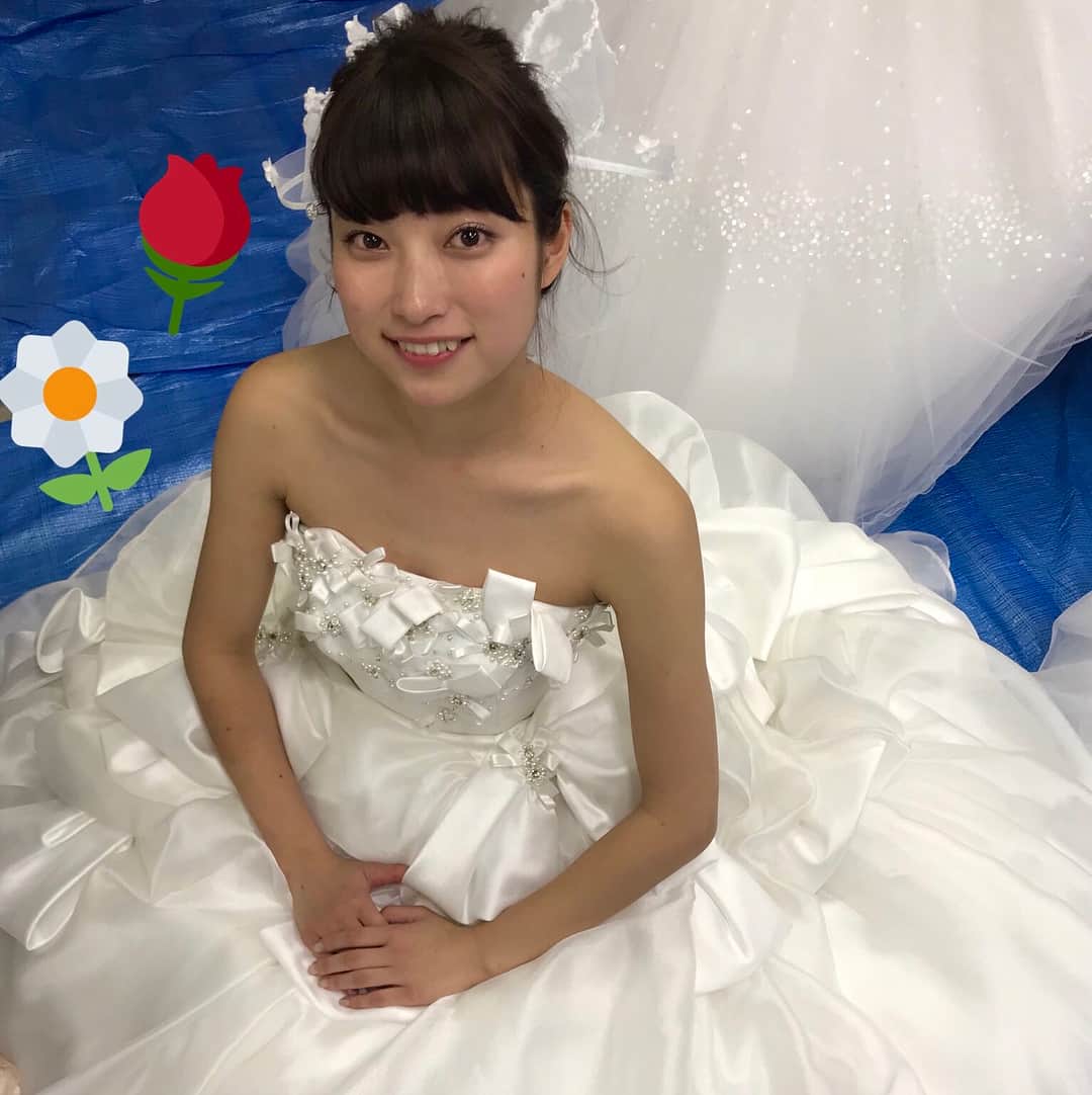 高木祐希のインスタグラム：「. 【💙ご報告💛】 ミス学習院コンテスト2017にて、『ミス学習院グランプリ』『ミスサマンサタバサ賞』を受賞することができました◟̆◞̆👑 . snsを通して応援してくれる方々がいてくれて、家族、高校や大学の友達がいつでも近くにいてくれて、たくさんの方に毎日支えてもらっている事を本当に日々実感しました。悩むこともたくさんあったけど、それ以上に涙が出そうなくらい嬉しいことばっかりで、こんなに幸せでいいのかなぁってくらいで、みんなの暖かさ、優しさに触れられたことが、ミスコンに出場して良かったって思わせてくれました。本当に本当にだいすきな人たちでいっぱいです。 本当にありがとうございました。だいすき♡ #ミス学習院 #ミスコン」