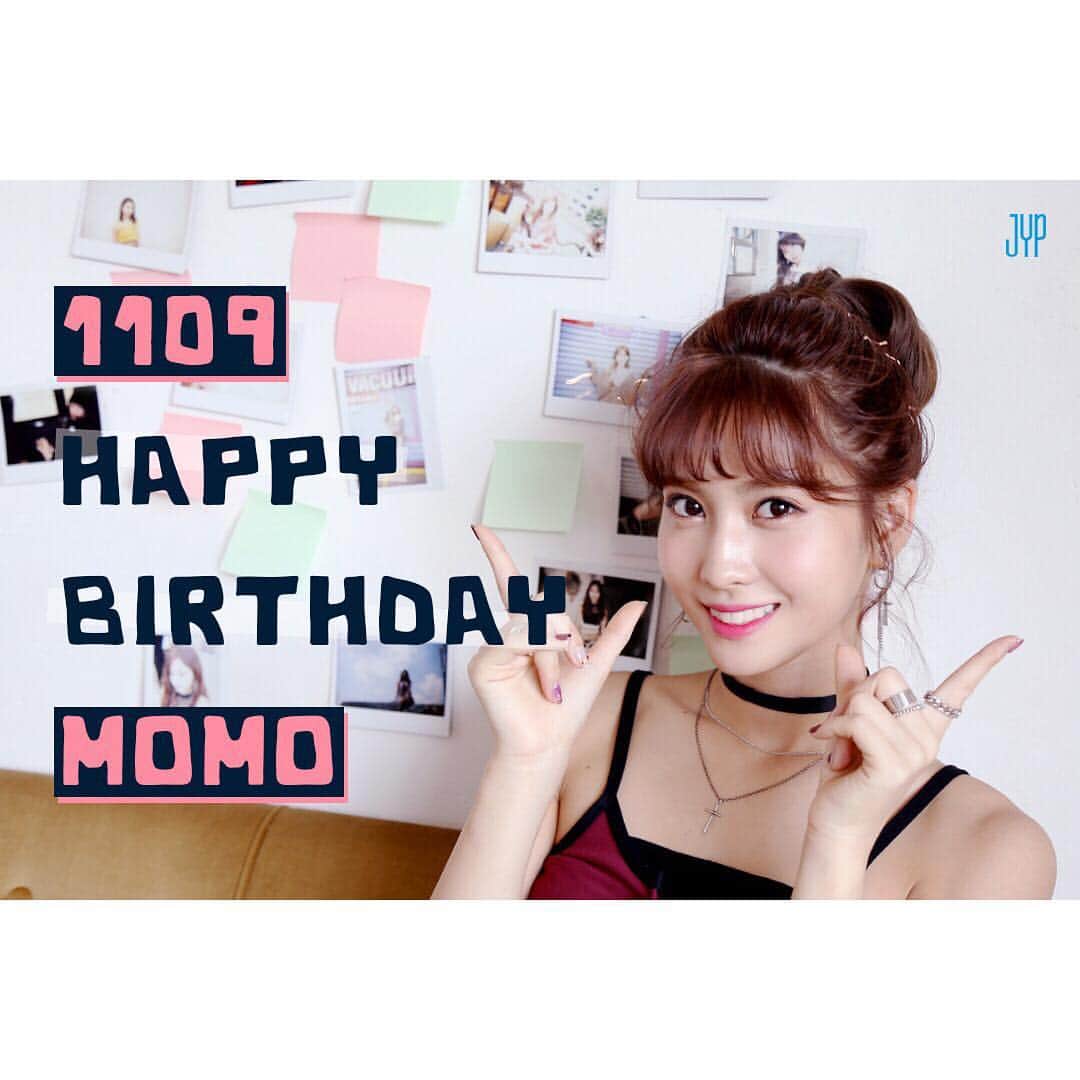 TWICE JAPANさんのインスタグラム写真 - (TWICE JAPANInstagram)「Happy Birthday MOMO  #HappyMOMOday」11月9日 0時05分 - jypetwice_japan