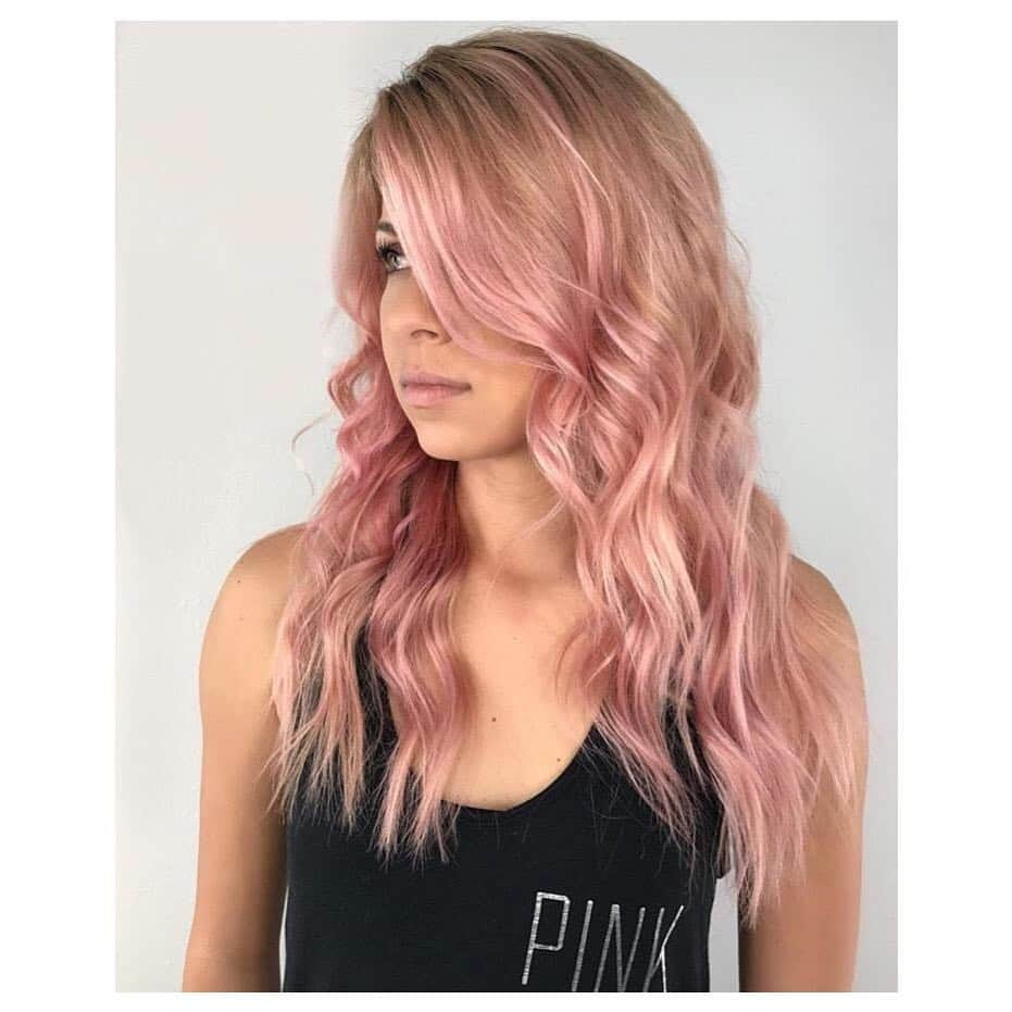 CosmoProf Beautyさんのインスタグラム写真 - (CosmoProf BeautyInstagram)「@sweetmelissagrace is giving us those sweet, loving feelings about this rose gold collab with @devine_blonde using @celebluxury pastel pink Viral Colorwash on @lex1832 🌸 ✨ Start using Viral® Colorwash® right after your fresh color service. Continuous use adds and replenishes color, preventing color from looking washed out and faded. ⭐️ Alternate every other Colorwash® with Shinewash® and Blonditioner®. They are scientifically formulated to work together to maintain and hold color vibrancy between salon visits! Have fresh color always! ⭐️ Go Viral® with your favorite colors! Viral Colorwash® & Colorditioner is available NOW at #cosmoprofbeauty where you are #licensedtocreate! (Available in 🇨🇦!) #repost #sweetmelissagrace #celebluxury #celebluxuryviral #viralcolorwash #rosegoldhair #rosegoldhaircolor」11月9日 1時03分 - cosmoprofbeauty