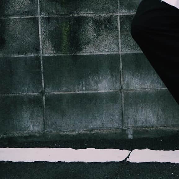 橘佳奈さんのインスタグラム写真 - (橘佳奈Instagram)「膝。 _ これ上手くいくのかな？」11月9日 23時47分 - tachibana__kana