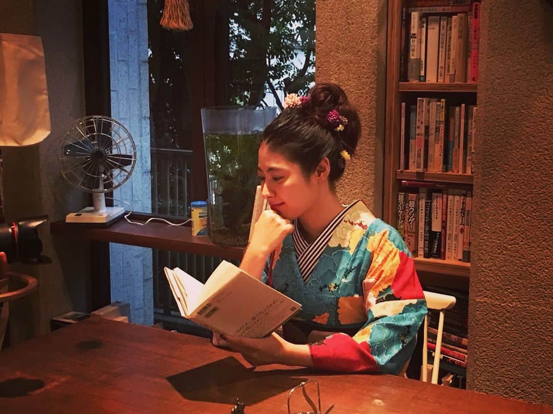 瀧本美織のインスタグラム：「#mioritakimoto#2018#calendar」