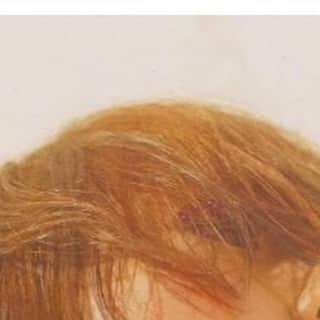 butterflyのインスタグラム：「🦋 ・ ・ hair & make : Koji Ikeda ・ ・ #weightdesign #ウェイトデザイン #髪型 #ヘアスタイル #かりあげ #アバンギャルド #ショートヘア #ig_japan #写真撮ってる人と繋がりたい #おしゃれ好きな人と繋がりたい #ショート #アート #サロンモデル #サロモ #撮影 #おしゃれ #撮影モデル #ショートカット #写真好きな人と繋がりたい #デザイン #ブリーチ #表参道 #ポートレート #作品 #イメチェン #ファインダー越しの私の世界 #ヘアメイク #写真撮ってる人と繋がりたい #作品撮り #作品集」