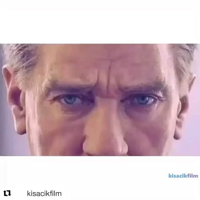 Ozge Gurelのインスタグラム