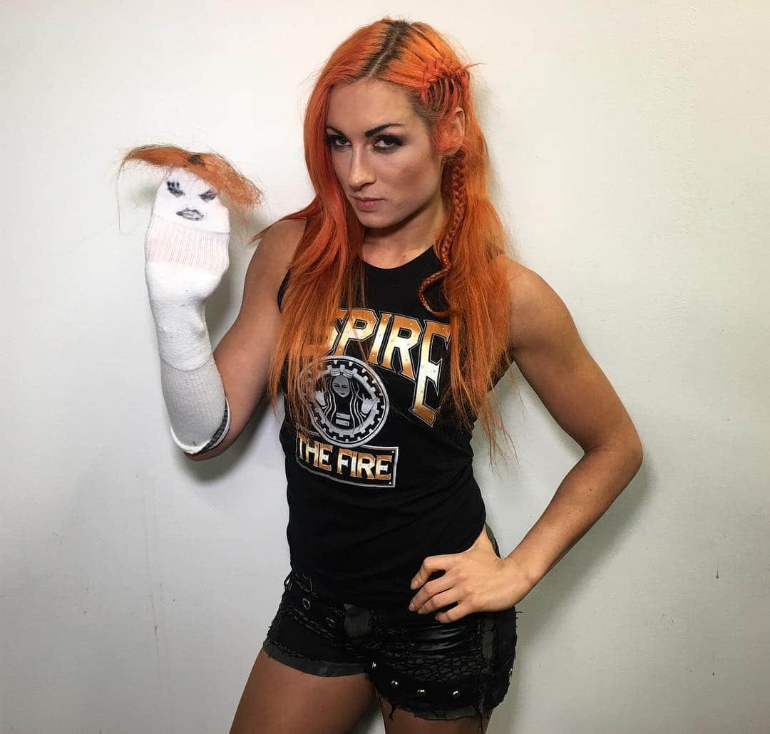 WWEさんのインスタグラム写真 - (WWEInstagram)「@beckylynchwwe has some backup just in case @jamesellsworthwrestling tries to cause trouble again tonight!  #MrsSocko #WWEMilan」11月11日 6時38分 - wwe