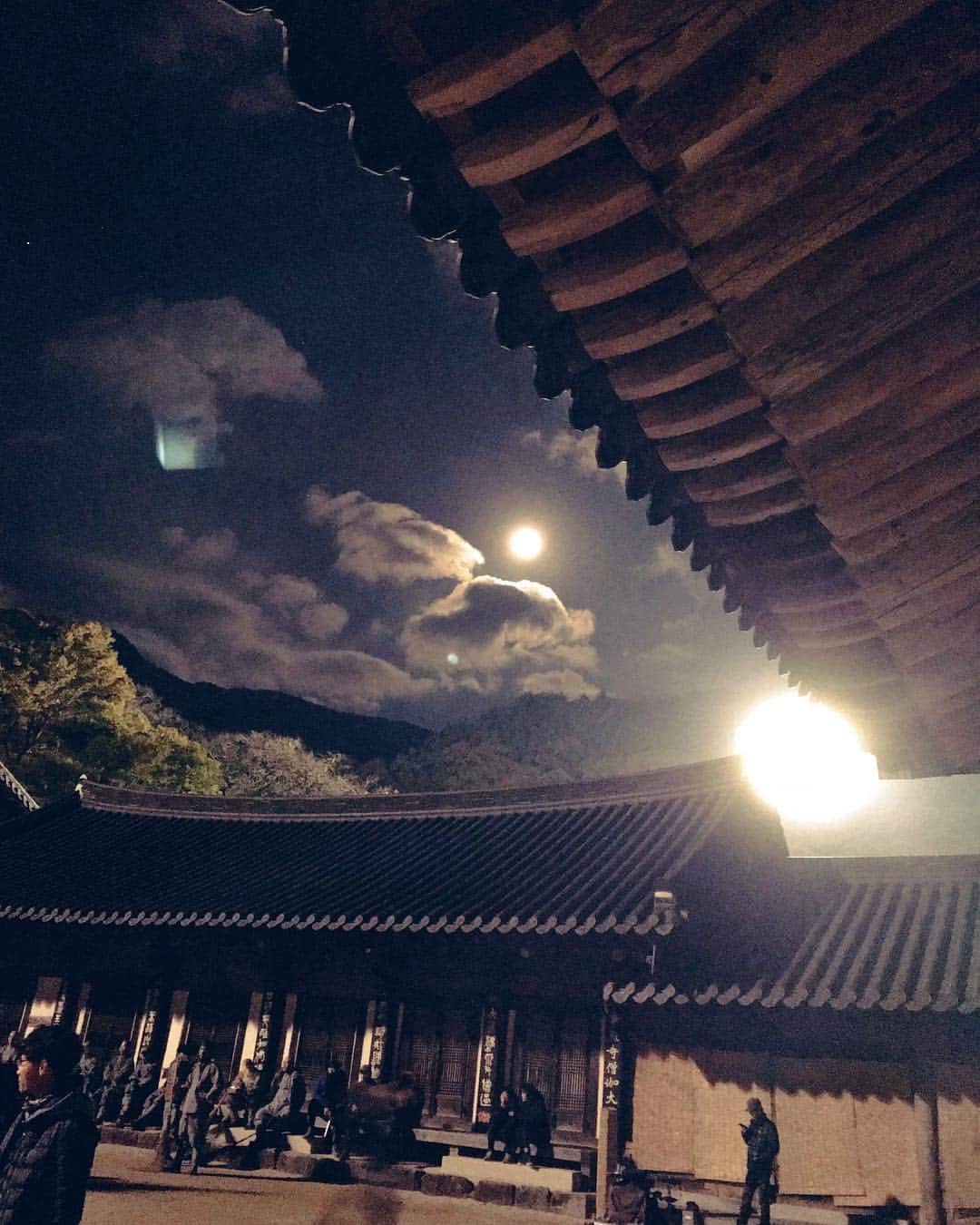 チソンのインスタグラム：「#명당 예쁘다.」