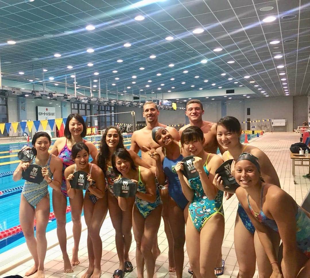 のインスタグラム：「ブラジルチームとの合同合宿終わりました‼︎（私は途中で帰ったけど。） 学ぶことばかりでとても良い機会になりました🤔 BAチームの先輩方おもしろすぎて大好きです😂💕 ありがとうございました‼︎ #Obrigada #Otsukare #Ganbarou」