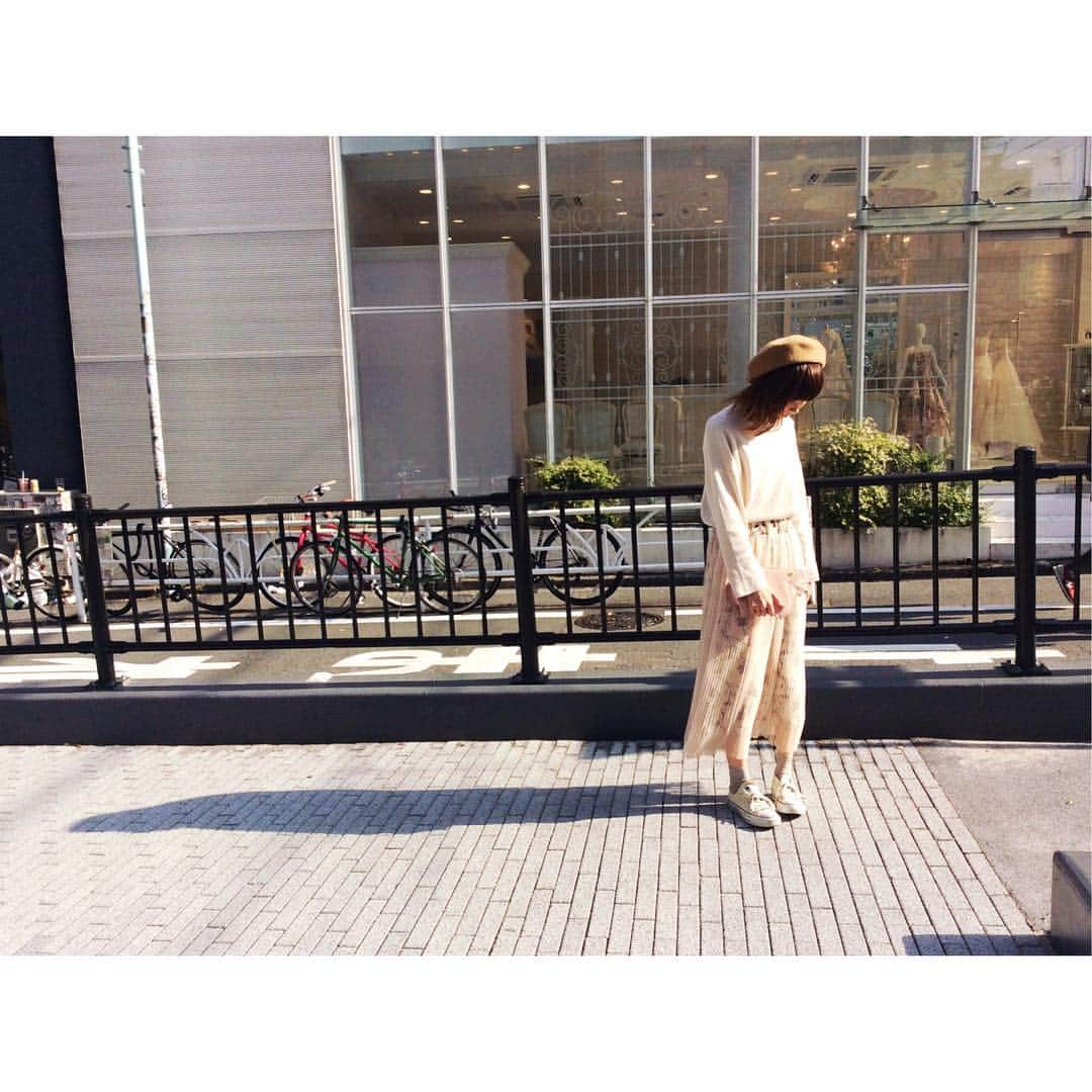 THE STYLIST STOREさんのインスタグラム写真 - (THE STYLIST STOREInstagram)「#bottom #skirt #angaime #アクセサリー #marearich #ベレー帽 #senseofgrace #bag #flapper #ショールーム #showroom #shibuya  #jingumae  #harajuku  #thestyliststore  #ootd  #coordinate #fashion #コーディネート #カジュアル #おしゃれ #style #kawaii  #l4l  #follow4follow  #instafollow」11月27日 16時24分 - stylia_official