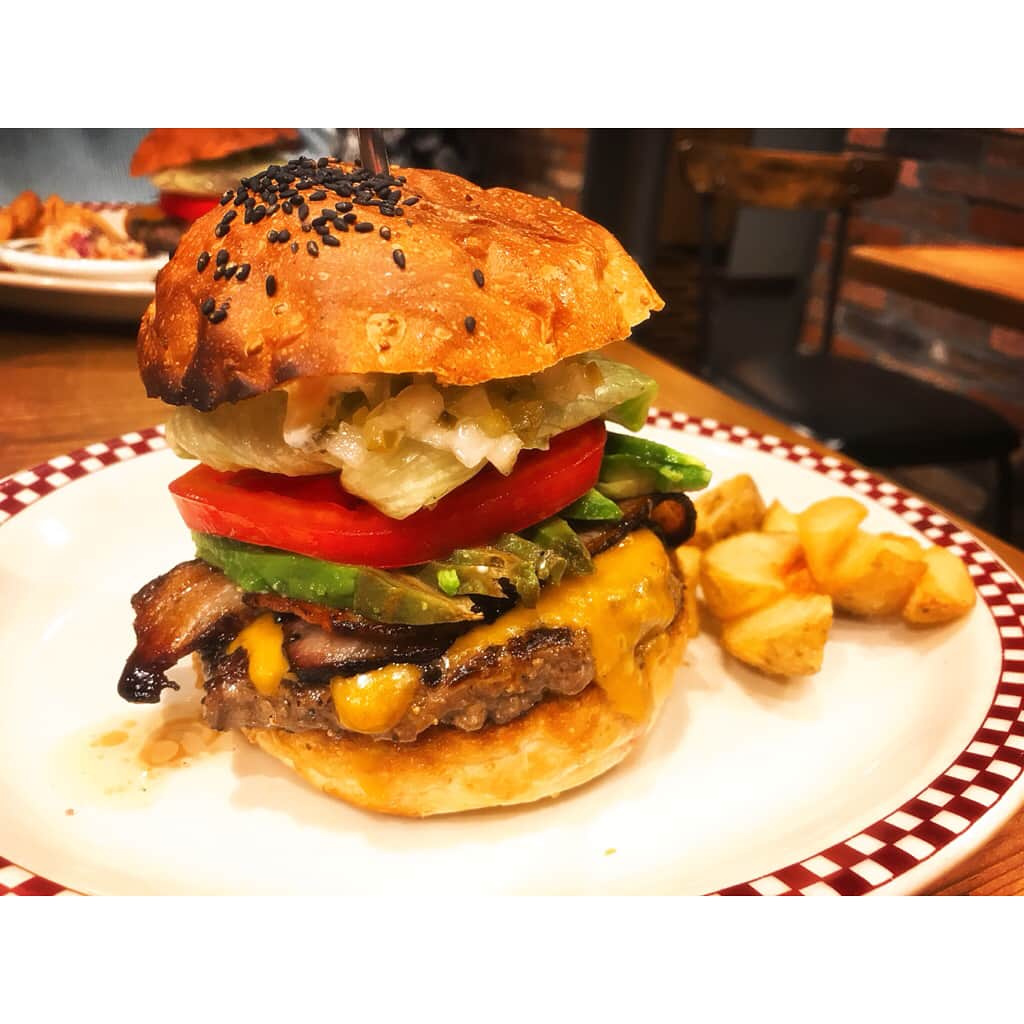 江頭ひなたのグルメインスタ