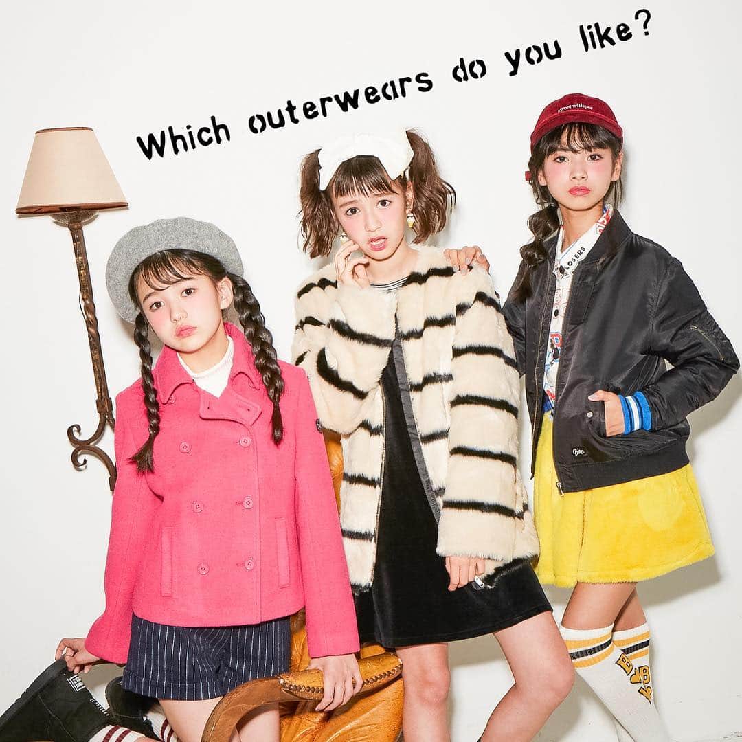 ニコ☆プチのインスタグラム：「どんどん寒くなってきて、 アウター選びに迷っちゃう季節がやってきた…！ . ニコ☆プチ2月号では、 かわくておしゃれな「アウターコーデ」を インスタで大募集します☆. . テーマはズバリ「アウター(上着)」だよ♬ ロングコートやジャケット、MA-1などのミリタリーテイストやクールなライダースなどなど💓テイストやアイテムはなんでもOK！ 真冬に欠かせない、ジマンのアウターコーデをお願いします👠 しめきりは、11月23日(木)20時まで☆. . 人物が写っていなくても、アウターだけでもOK！ おしゃれに写真を撮ってみてね♡ くわしい方法は、下↓をチェック！. . 1. @nicopuchi_official をフォロー☆ 2. #ニコプチ_アウター のハッシュタグをつけて写真をアップするだけ！. . ※幼稚園〜小6までのコが対象です。(男女問わず) ※ハッシュタグはお間違いのないようにお気をつけください。 ※ニコ☆プチ誌面に写真が掲載される点をご了承ください。 ※編集部からの連絡は、ダイレクトメッセージで送らせていただきます。  #ニコプチ_アウター #ニコプチ #プチスタグラム #プチモ #高田凛 #町田恵里那 #田中杏奈」