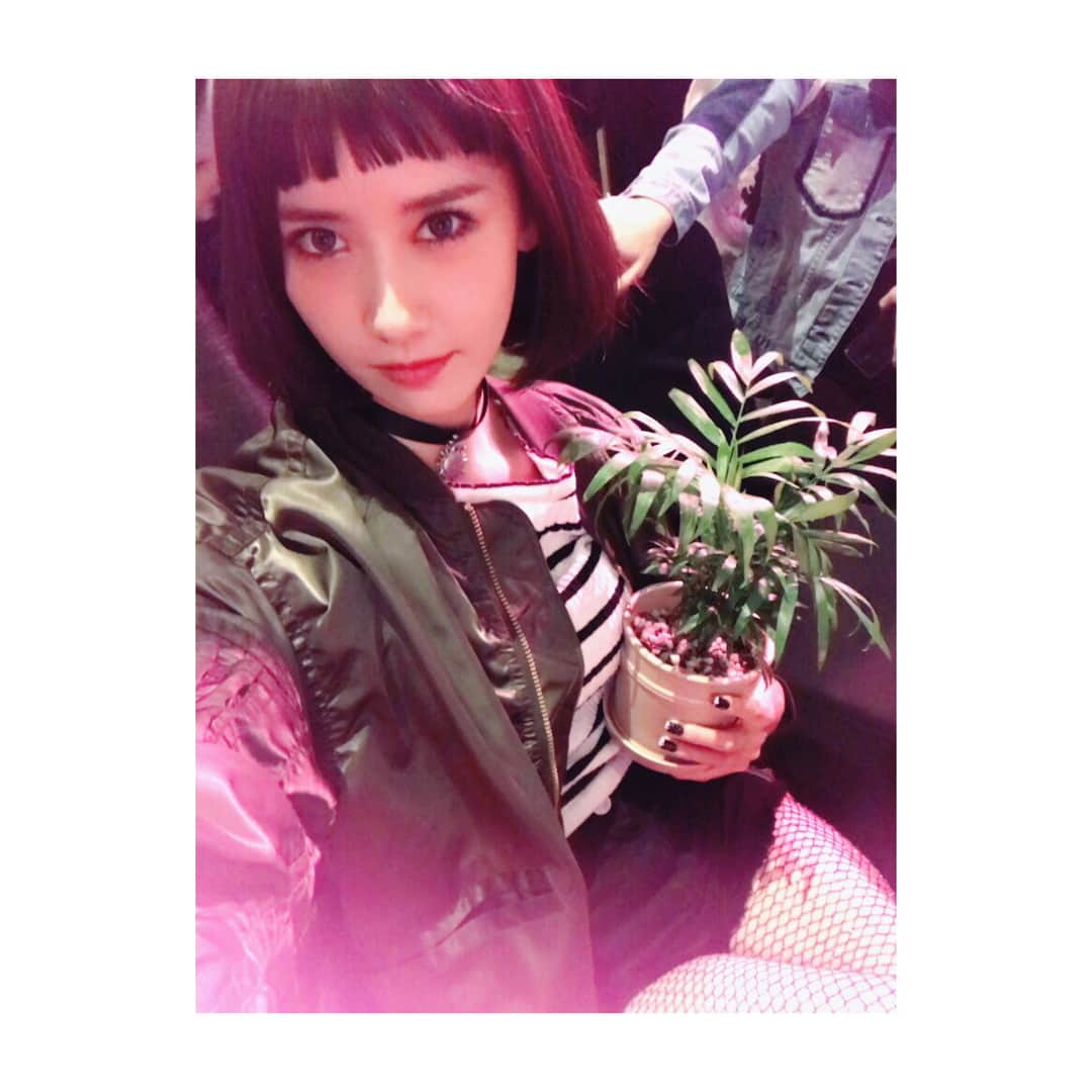 ユナさんのインスタグラム写真 - (ユナInstagram)「#2017 #sm #halloweenparty  #올해는마틸다융  #융스타그램」11月13日 20時37分 - yoona__lim
