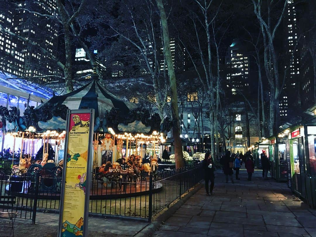 綾部祐二さんのインスタグラム写真 - (綾部祐二Instagram)「Bryant Park now.」11月14日 10時56分 - yujiayabe