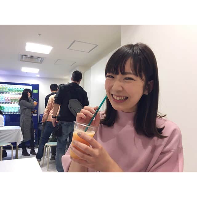 糸永有希さんのインスタグラム写真 - (糸永有希Instagram)「大道産子市、今日も賑わっていました〜  #RKK#TBS 系列  #熊本放送#3ch  #WELCOME！#15:00 #中継#鶴屋#大道産子市 #第2弾#23日まで #北海道物産展 #美味しいもの大集合 #メロンスムージー美味しかったです#にやける #明日の中継も楽しみです😋」11月15日 20時01分 - yukiiitonaga