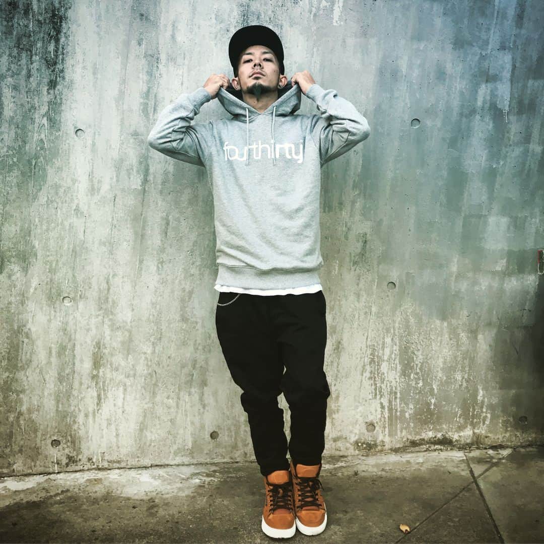 亜太のインスタグラム：「430(fourthirty) ＊ Basic×Classic=Fantastic ＊ #430 #fourthirty #kom #knockoutmonkey #music #rock #street #bmx #けん玉 http://decade.shop-pro.jp/」