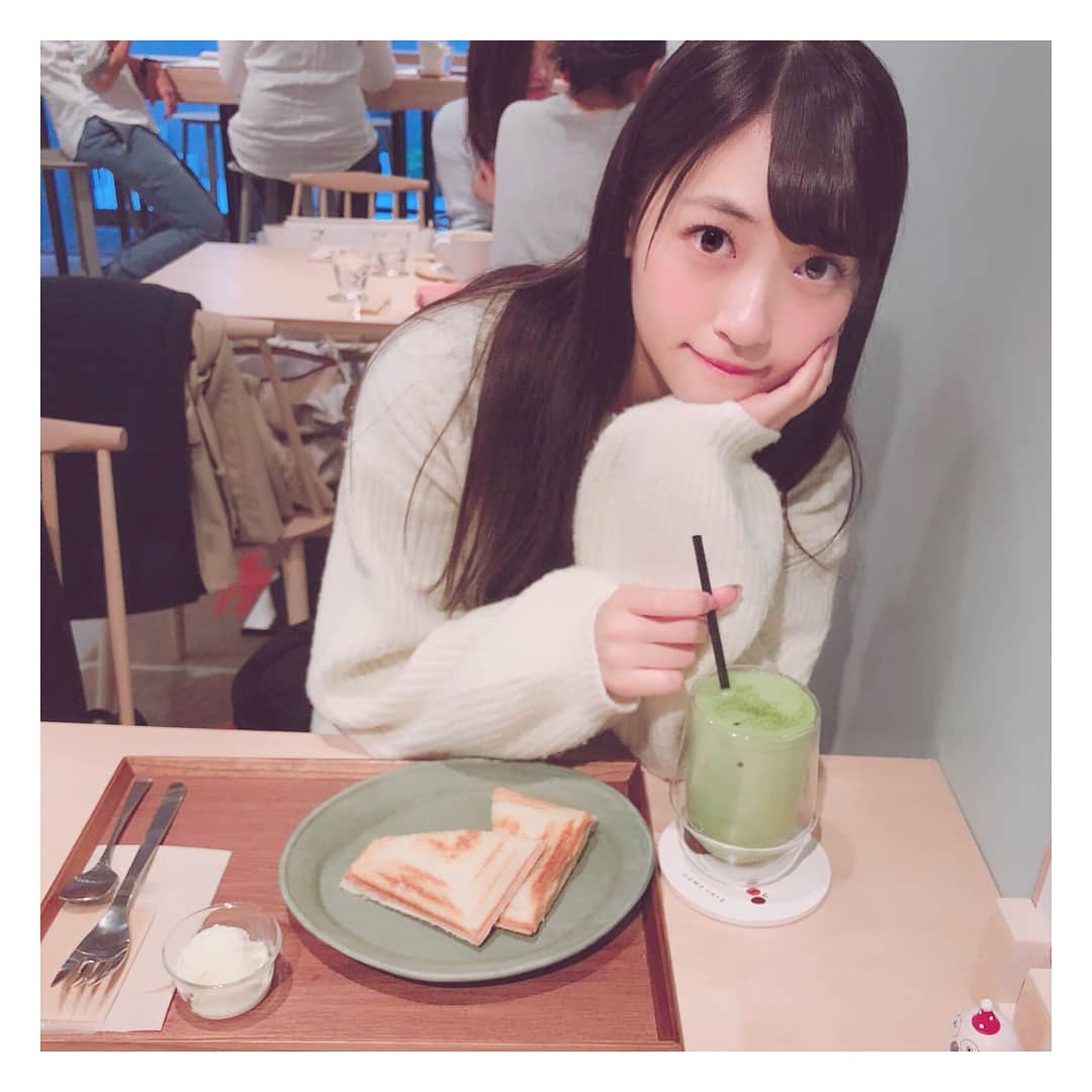 宮島るりかさんのインスタグラム写真 - (宮島るりかInstagram)「🍵 今日は新大久保へ…🇰🇷 最近めちゃいってる〜 はやく韓国いきたいなぁ〜！ * #カフェ #カフェ巡り #Cafe #新大久保カフェ #抹茶 #抹茶ラテ」11月15日 23時48分 - musubizm_rurika