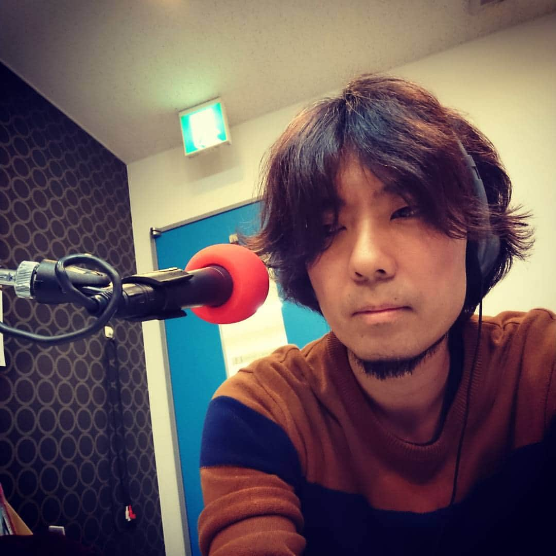 有尾文也のインスタグラム：「今日（もう昨日）も #redswave で #アリオリズム でした。 聴いてくれたみなさまありがとうございました。」