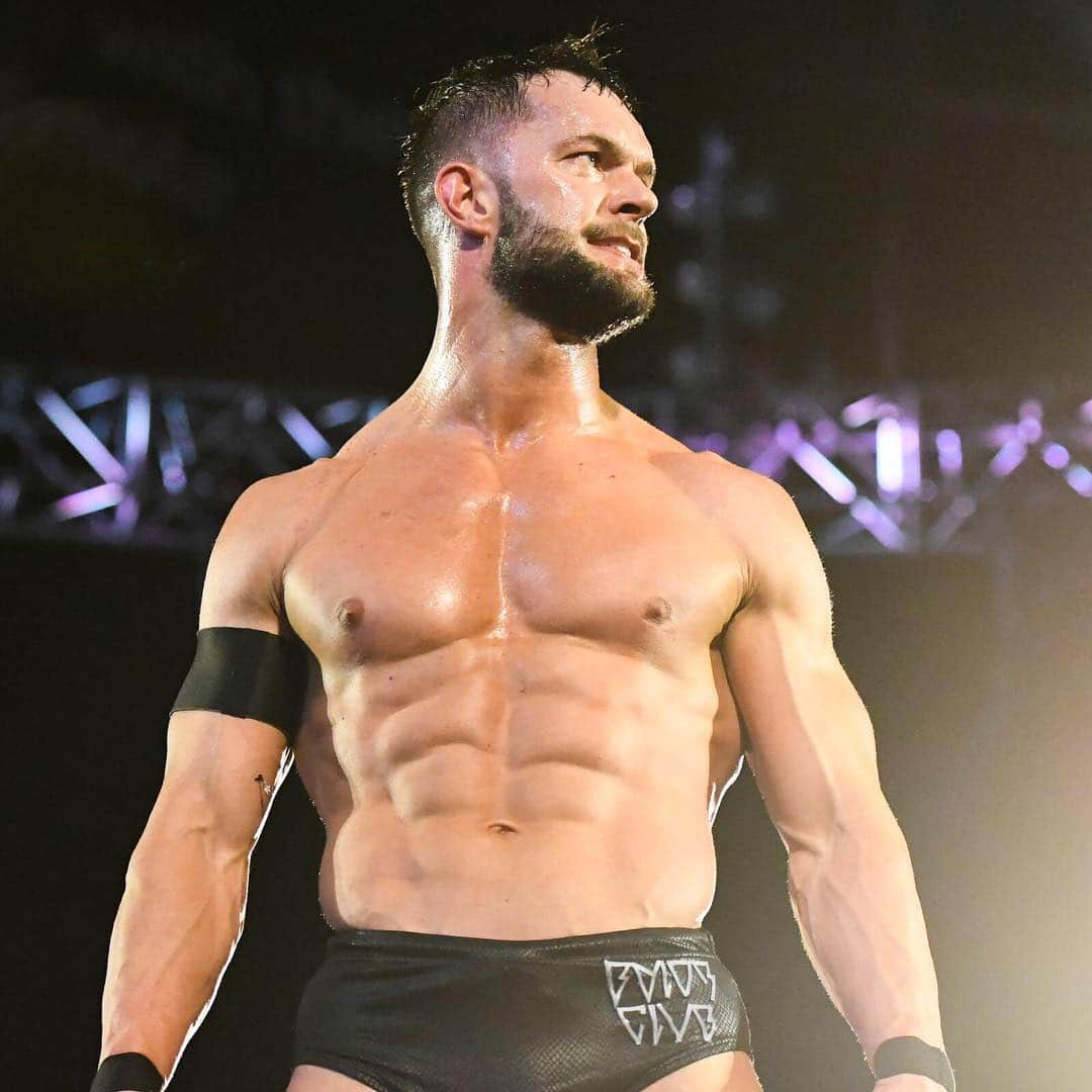 WWEさんのインスタグラム写真 - (WWEInstagram)「@finnbalor is FOCUSED heading into the war between #RAW and #SDLive this Sunday... #SurvivorSeries」11月17日 9時45分 - wwe