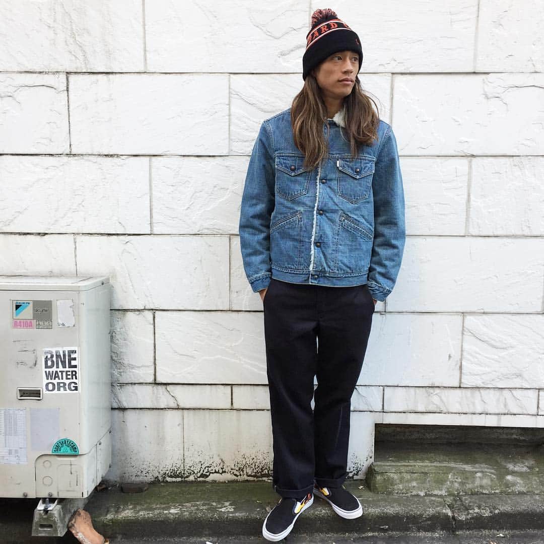 のインスタグラム：「今日のJun. #standardcalifornia #スタンダードカリフォルニア #california #ebisu #boajacket #vintagewash #denim #todaysstaffofstandardcalifornia」