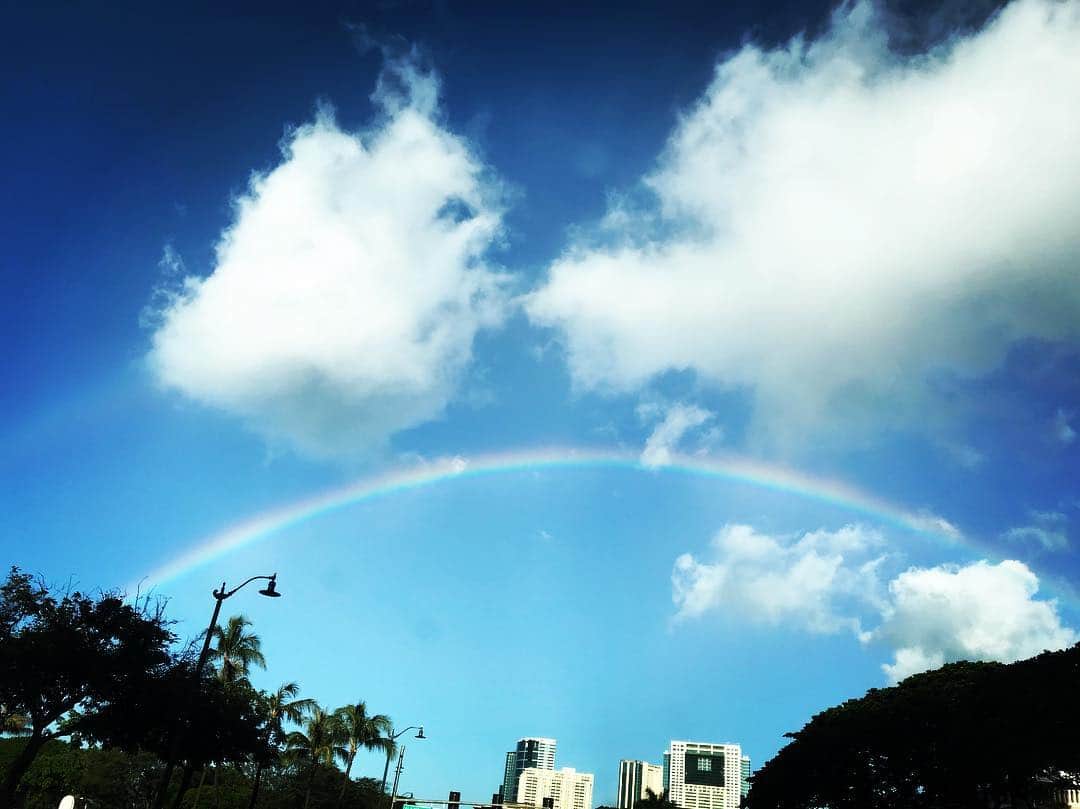 小泉里子さんのインスタグラム写真 - (小泉里子Instagram)「朝から綺麗な虹が見れた #hawaii #rainbow」11月18日 2時37分 - satokokoizum1