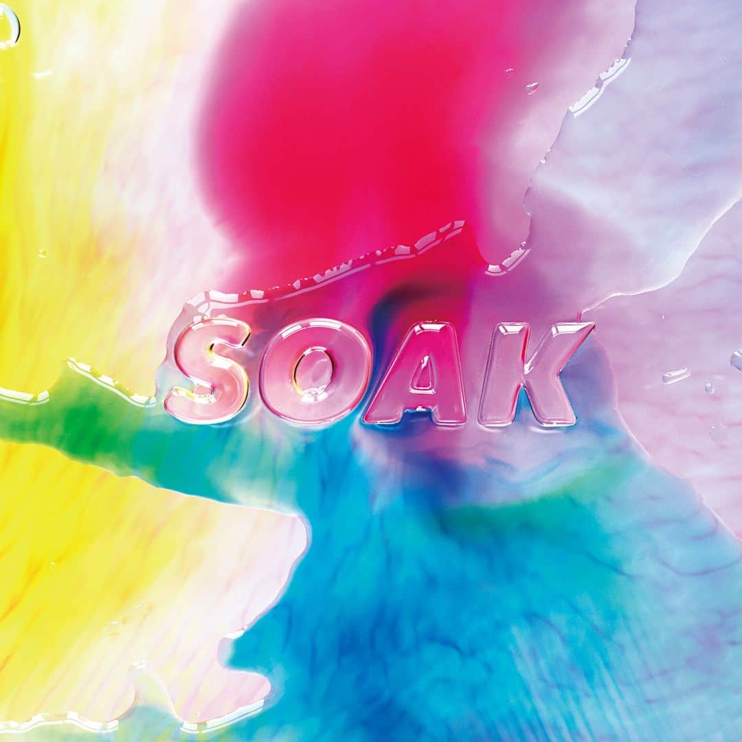 のインスタグラム：「SOAK発売まで 一ヶ月切っていますねん🎨 はやく聞いて欲しい 気持ち満々です サタデーナイト 先行配信と ツアーのチケット先行予約も 始まってまするので よろしくね。 今日は新潟で ついにストレイテナー先輩と 対バン！ たのぴみ。 よろしくお願いします🦖🤲」