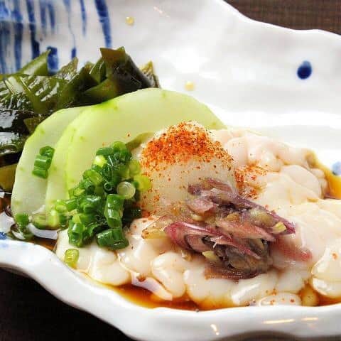 酒菜創作おくの屋のインスタグラム：「冬の美味しい🍂白子‼️白子酢や天ぷらなどでお楽しみください😋✨ #冬の味覚 #美味しい #旬 #白子 #白子酢 #白子天麩羅  #おくの屋 #石川 #金沢 #金沢グルメ #片町 #金沢旅行」