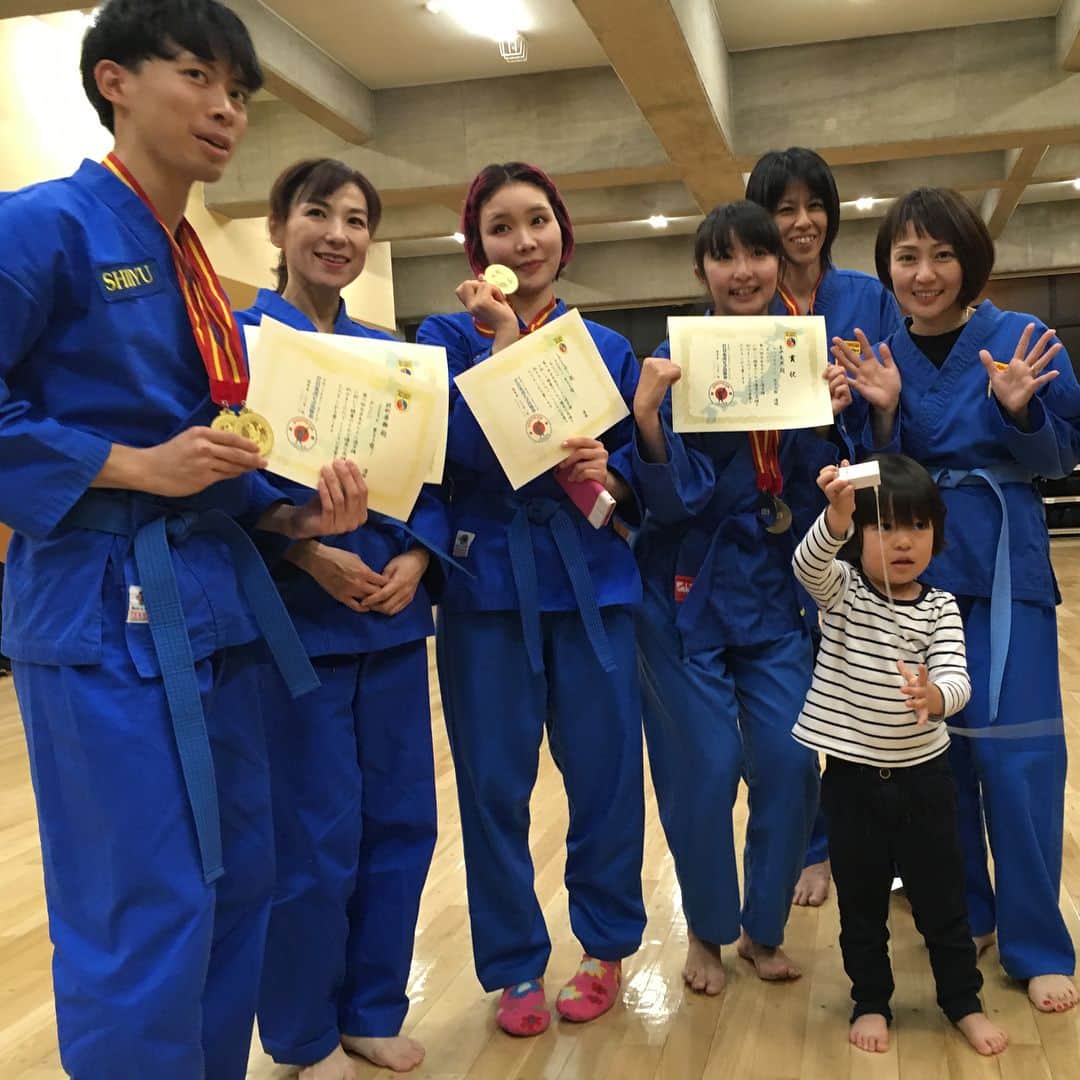 あだち理絵子さんのインスタグラム写真 - (あだち理絵子Instagram)「速報  あだち理絵子選手 日本選手権大会  #ボビナム #コイクェン #女子の部  入賞なーらーずー😂  なんやすごい緊張した😆 子供達は ママ間違えなかったやん、と言うてくれました。」11月19日 18時02分 - adachi.rieko