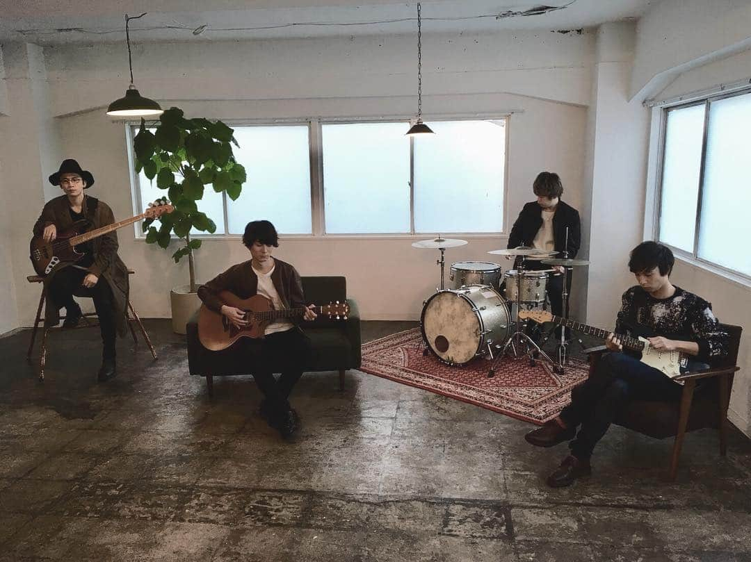 Goodbye holidayさんのインスタグラム写真 - (Goodbye holidayInstagram)「1/24発売のドッペルゲンガー収録曲、本日MV撮影でした🎥 とっても良い雰囲気です！公開お楽しみに🙌  #goodbyeholiday  #ドッペルゲンガー」11月19日 16時37分 - goodbyeholiday_official