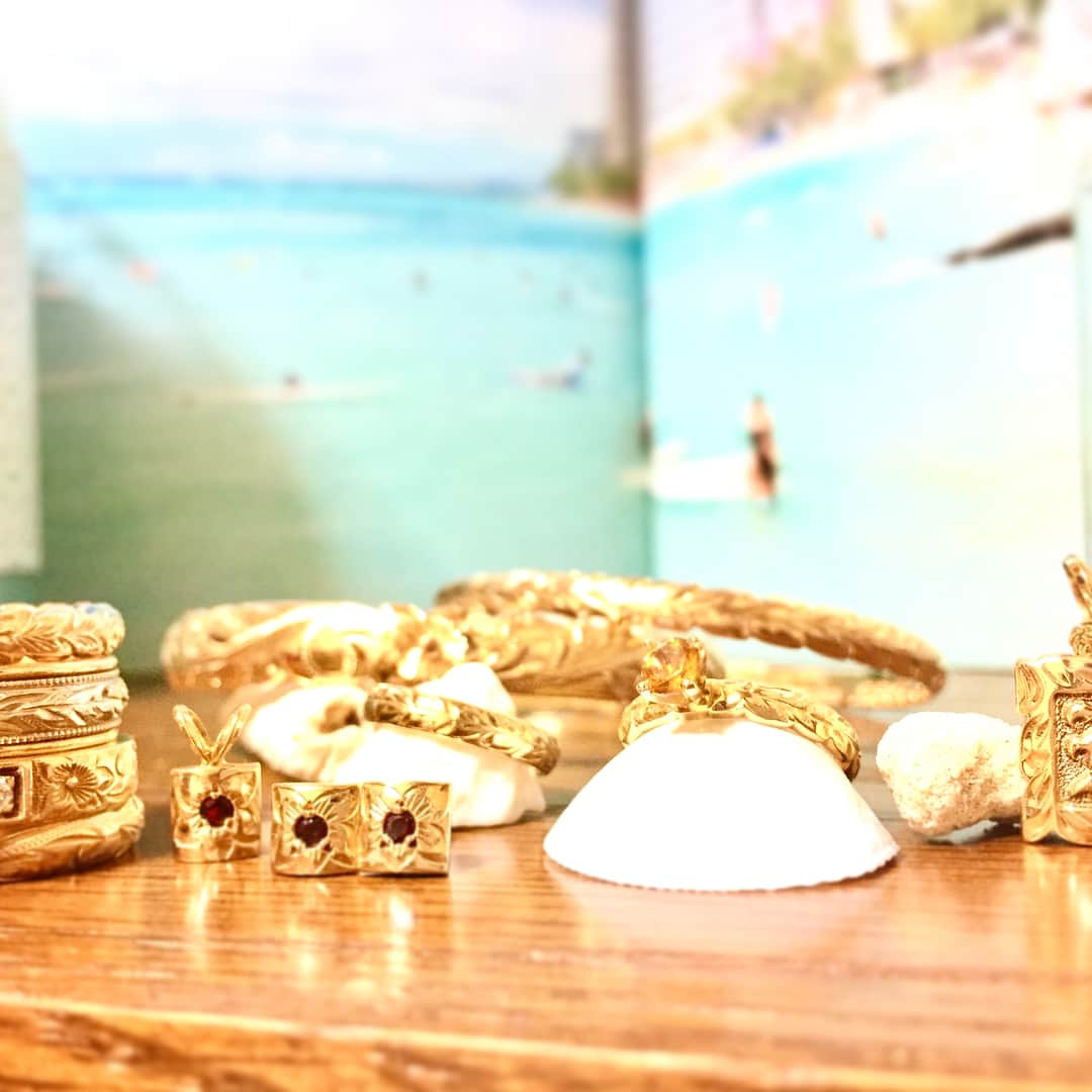 ハワイアンジュエリーのWailea（ワイレア）のグルメインスタ