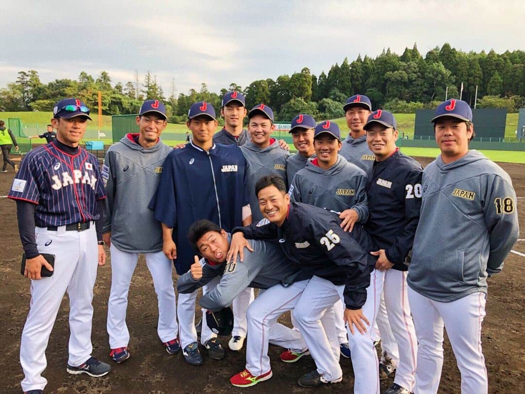 薮田和樹さんのインスタグラム写真 - (薮田和樹Instagram)「. 2017 APBC無事終了(´∀｀) 初代チャンピオンという形で 終われて本当に良かったです！ まさか日の丸を付けて野球をする なんて想像もしていなかったので、 すごく楽しかったです(^ ^) チームのみんなも明るくて、面白くて、 プレーヤーになるとガラッと変わって、 本当にいい勉強になりました！」11月20日 10時34分 - kazuki_yabuta
