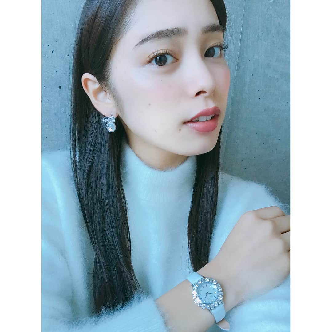 内田侑希さんのインスタグラム写真 - (内田侑希Instagram)「[🎁②]アビステ(@abiste_official) さんからクリスタルのピアスと時計をいただきました🕊髪とか服がシンプルでも、アクセントになってくれそう✨ *  #misssophiacontest#上智#ミスコン#ミスソフィア#2017#miss#misssophia#上智大学#内田侑希#上智ミスコンno4#アビステ#abiste#ピアス#時計#アクセサリー#christmaspresents」11月20日 20時54分 - miss_sophia_no4