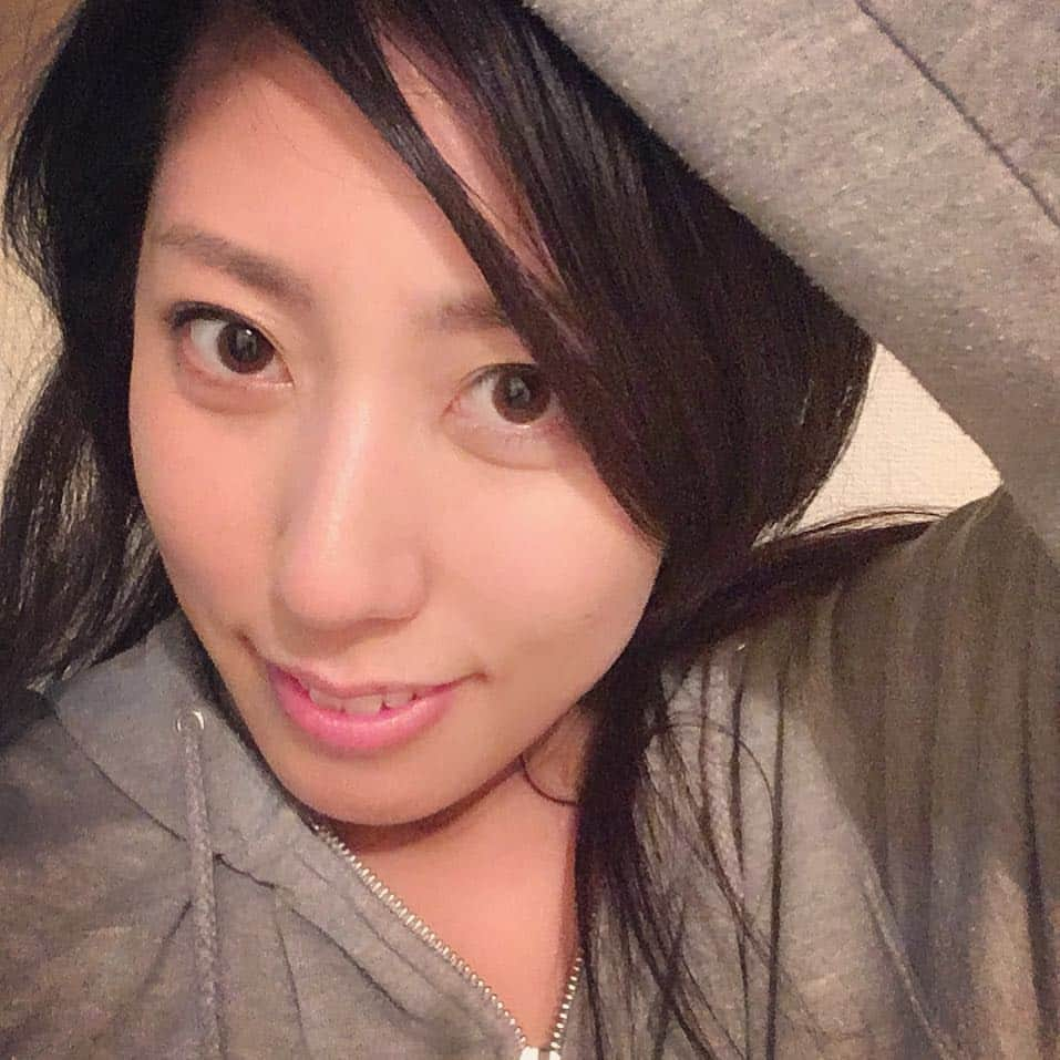 寺田浩子さんのインスタグラム写真 - (寺田浩子Instagram)「舞台詳細発表ーーっ！！ どどーーん。 どう？どうかな？？ 来年ワクワクでスタートですよ。  プレイユニットA→XYZ 『２００億の客船』 1月17日(水)～1月21日(日)」11月20日 22時01分 - hiroko.2019