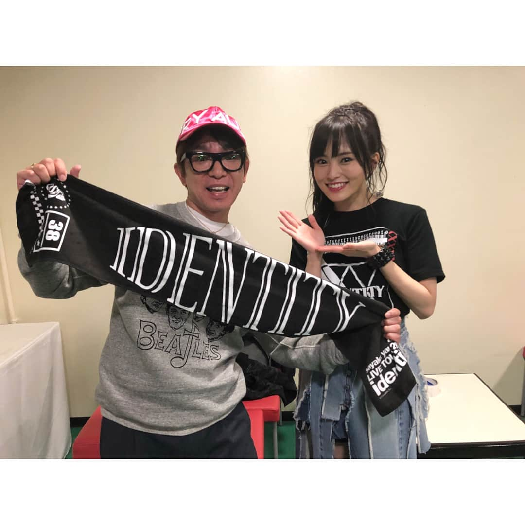 山本彩さんのインスタグラム写真 - (山本彩Instagram)「. 「山本彩 LIVE TOUR 2017〜identity」 @東京NHKホール . お越し下さった皆様 ありがとうございました！！！！ . 昨日は、お世話になっている方や 一緒にお仕事をさせて頂いている方々も 沢山観に来て下さいました(；_；) . 緊張感もありましたが LIVEを作って下さった皆さんのおかげで 熱くて胸いっぱいの夜でした😭 . #identity #東京 #nhkホール #亀田誠治 さん #後ろのおっくん兄さんと草刈さんめっちゃ楽しそう #濱口優 さん #アッパレ月 #鈴木愛理 ちゃん」11月20日 15時22分 - sayaka__714