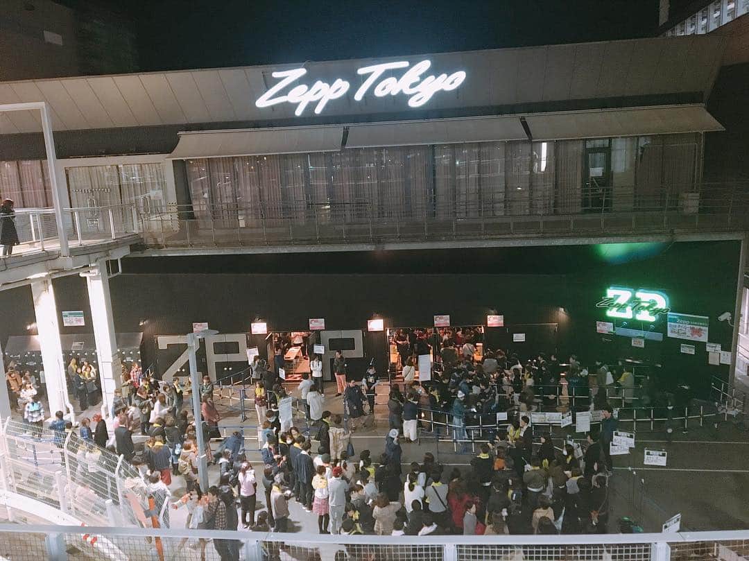 佐藤千晶さんのインスタグラム写真 - (佐藤千晶Instagram)「ナオト・インティライミさんのライブ@Zepp Tokyo  旅をして帰ってきたナオトさん。 初めて見る楽器の音とか、世界のいろんな音も踊っていて、楽しかった！！音楽って自由😊  #ナオトインティライミ #zepptokyo  #旅歌ダイアリー2  #lovemusic」11月21日 22時22分 - satochiaki125