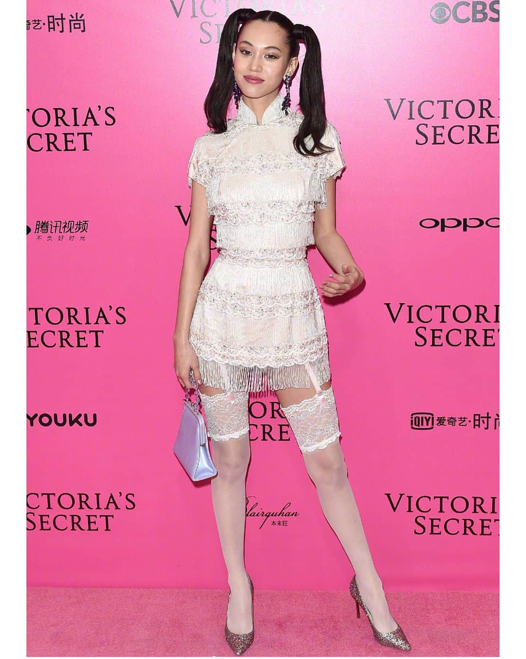 水原希子 さんのインスタグラム写真 - (水原希子 Instagram)「💖👙💖 Working My pink carpet look at  @victoriassecret shanghai show😻💕 I feel very honored to be invited at  first ever VS show is Asia!  Thank you so much for inviting me!  I’m looking forward to seeing more  Asian models / hotties in the show near future!❤️😘 🔥ASIANS ARE HOT🔥 Make up by @yusukesaeki  Hair by @rieshiraishi1220  Special thanks to @shun_watanabe 💕 #victoriassecretshanghai」11月22日 18時38分 - i_am_kiko