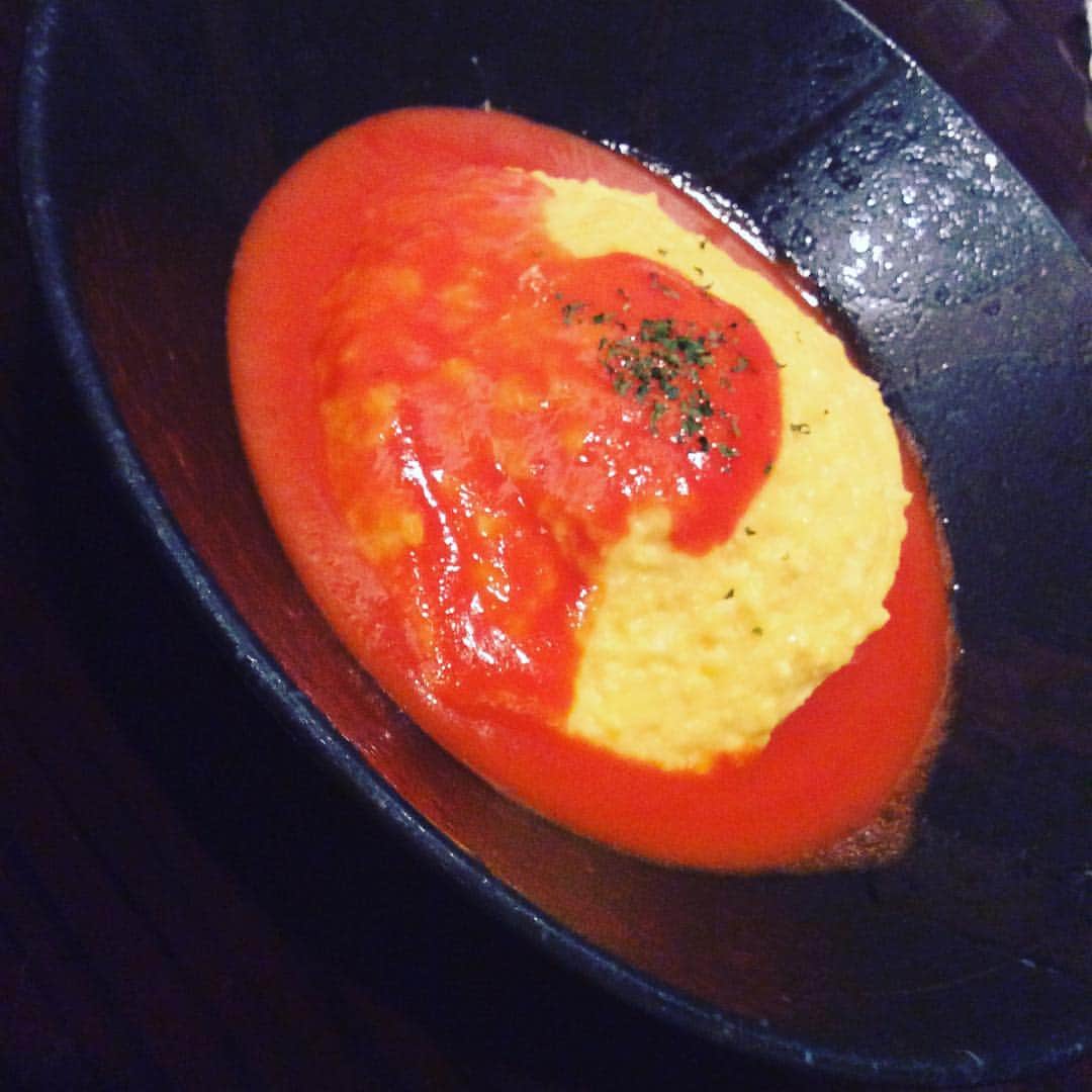 知床漁場クレフィ三宮店のインスタグラム：「本日の賄いです🙋‍♂️ #知床漁場 #個室 #黒霧島 3333 #知床」