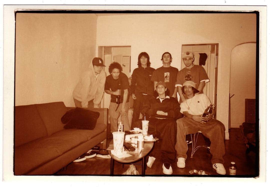 サキャスティックのインスタグラム：「Throwbacks. @pupecks @jenniesayswhatsup @gabrielrodriguez_sk8 @citystarjoey @sliock @actorfabianalomar」