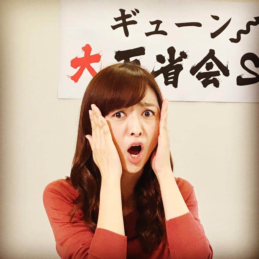 ytv女子アナ向上委員会のインスタグラム：「中谷アナが変顔！！ではなく困った顔をしていますが。。。2017年もあと2週間！女子アナ向上委員会でも今年は色々ありました☆と、言うことで！！今回のギューン は大反省大会(^◇^;)『反省大賞』なる栄冠？を貰ったアナには禊ロケが。。。さーて！誰が？？？」