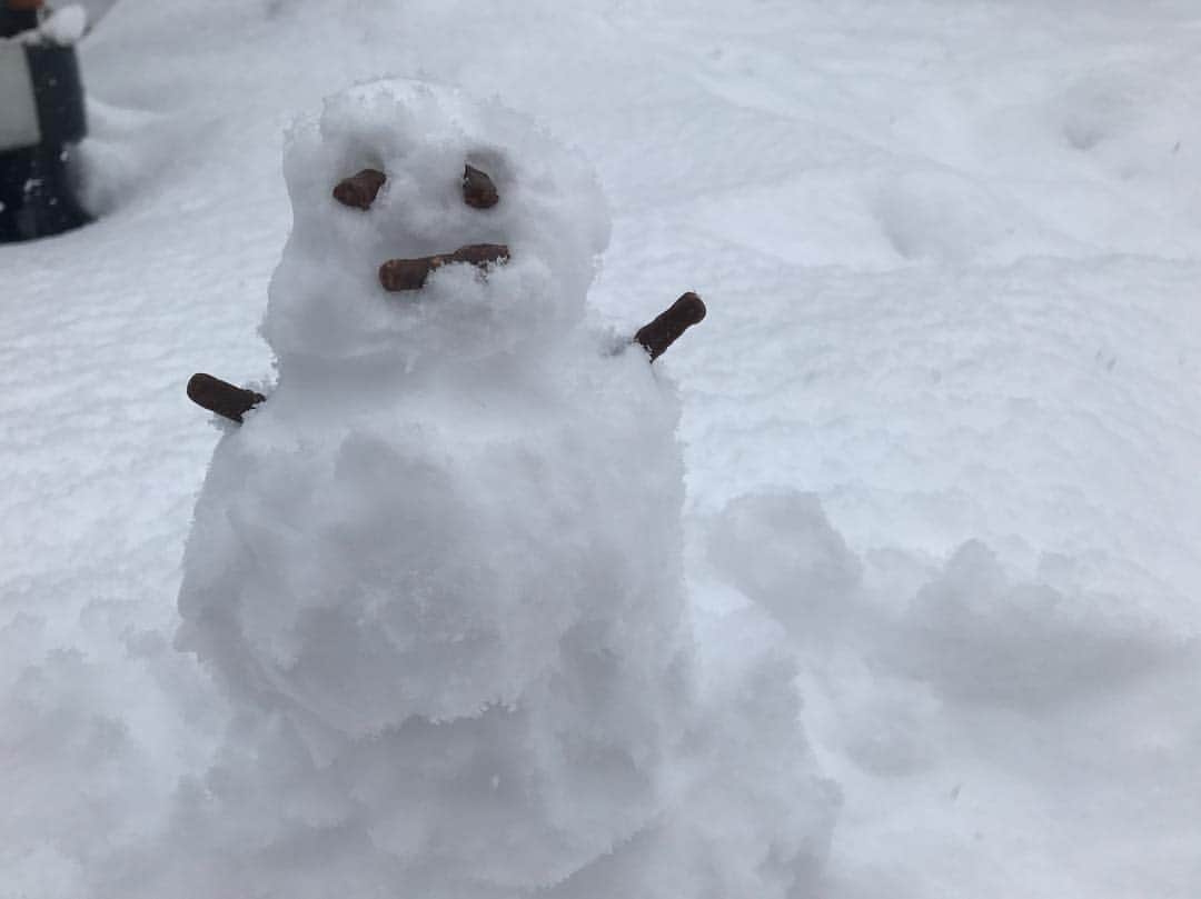 白間美瑠さんのインスタグラム写真 - (白間美瑠Instagram)「雪だるまくん⛄️ 上手く作れた、、でしょ？😮」12月19日 17時31分 - shiro36run