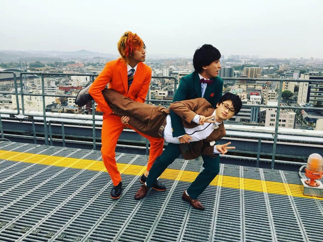 としみつのインスタグラム：「一コマ。」